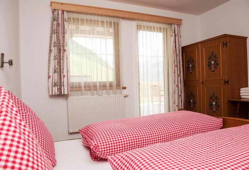 4ベッドルームハウス, Bauernhof Entalhof