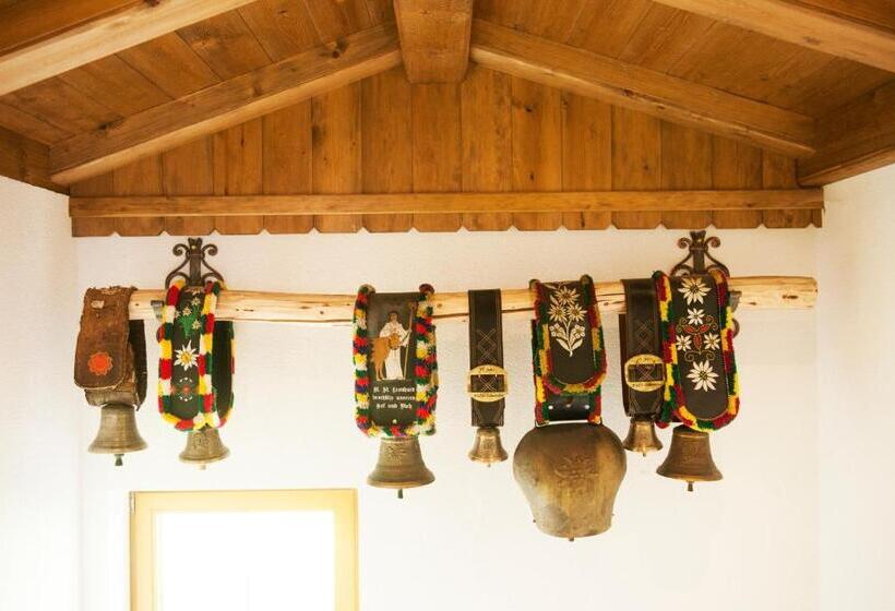 4ベッドルームハウス, Bauernhof Entalhof