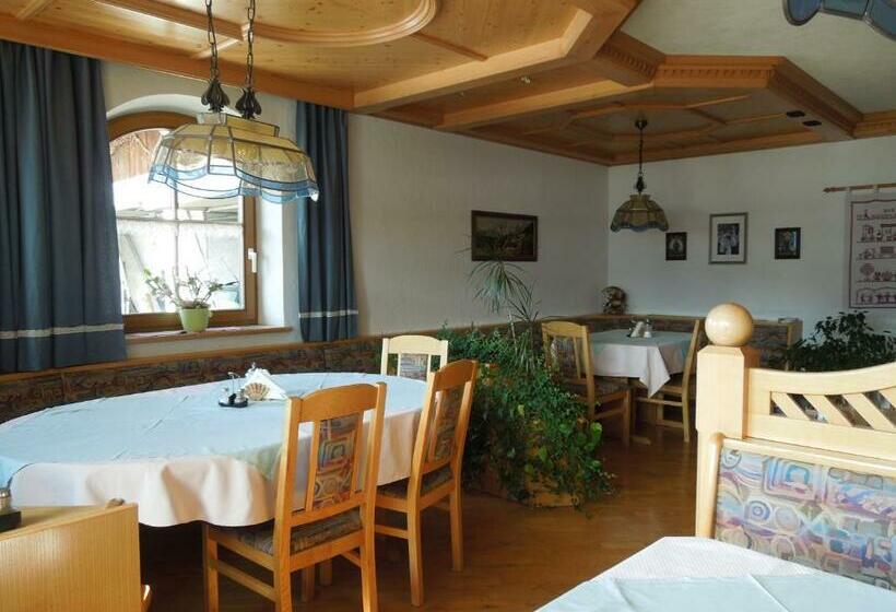 חדר סטנדרט עם מרפסת, Filzerlehen