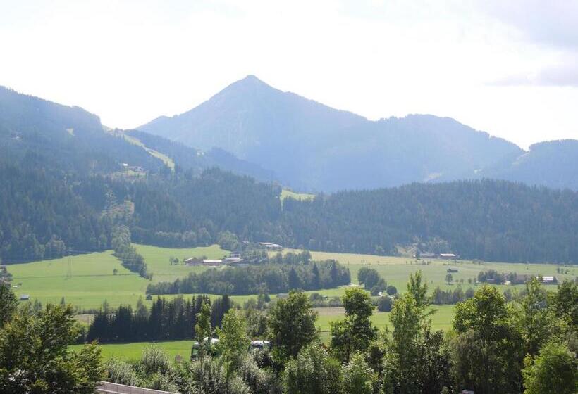 דירה בת חדר שינה 1 עם נוף, Filzerlehen