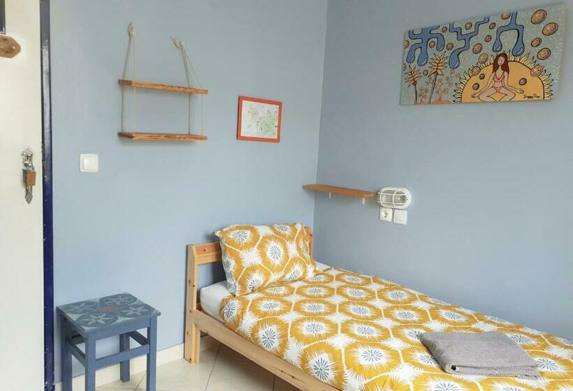 Номер Стандарт Индивидуальный, Ethic Surf House