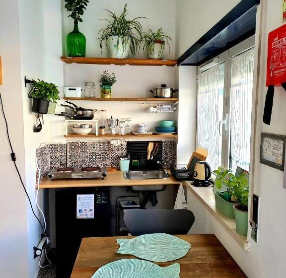 スタンダードスタジオ, Ethic Surf House