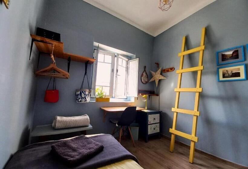 スタンダードシングルルーム, Ethic Surf House