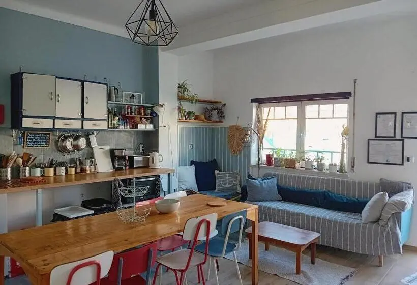 スタンダードトリプルルーム, Ethic Surf House