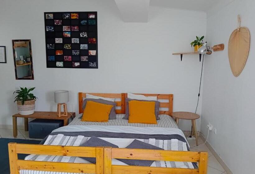 إستوديو قياسى, Ethic Surf House