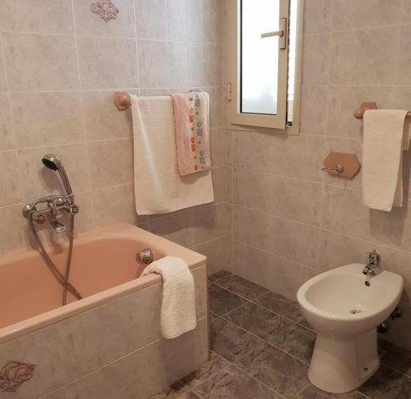 اتاق استاندارد, Paste&cannola