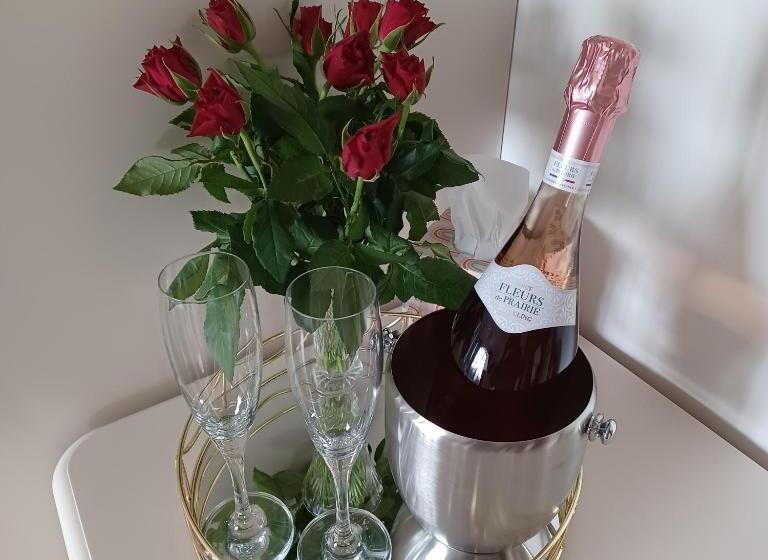 Standard room with outdoor bath, Woodpeckers Cottage B&b