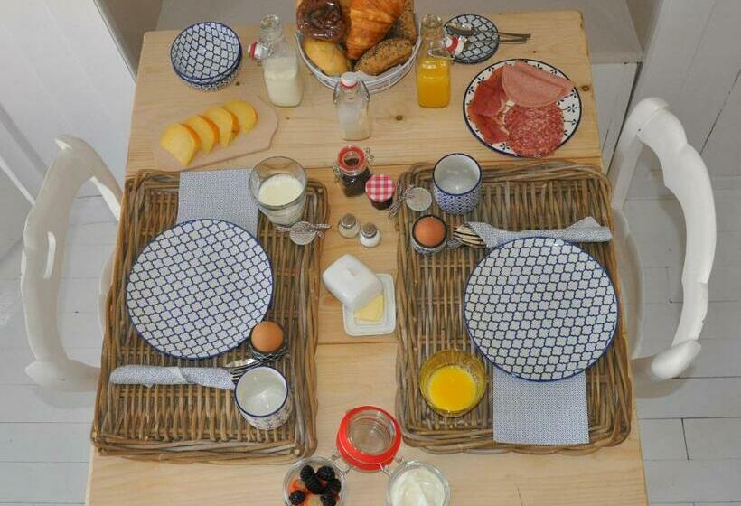 اتاق لوکس, De Slapende Leeuw