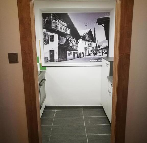 شقة غرفة واحدة, Stauders Zimmer Und Ferienwohnungen