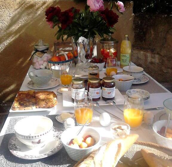 スタンダードルーム, La Maison De Charlie