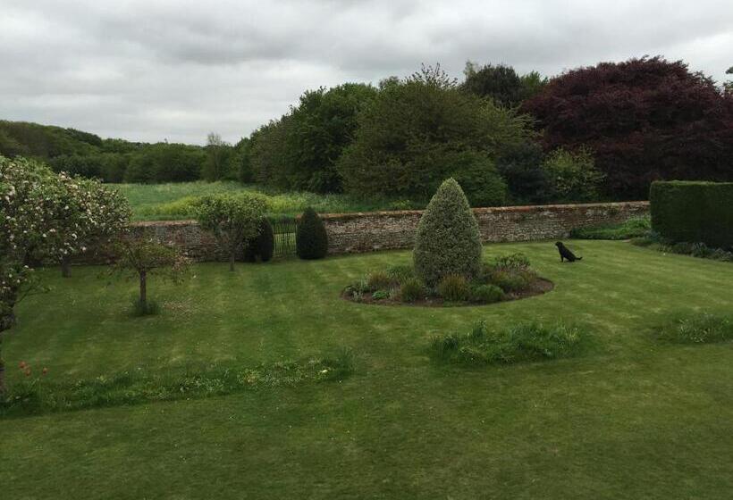 带露台的小型套房, Cliff Farmhouse B&b Suites