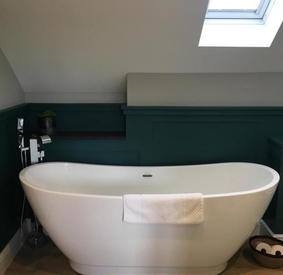 带园景的小型套房, Cliff Farmhouse B&b Suites