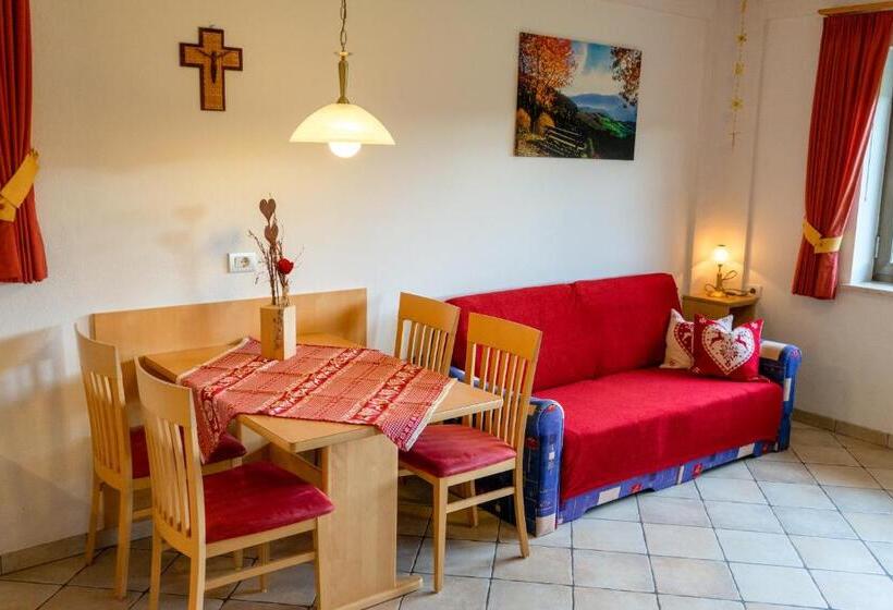 带1个卧室带观景的公寓, Alpegger