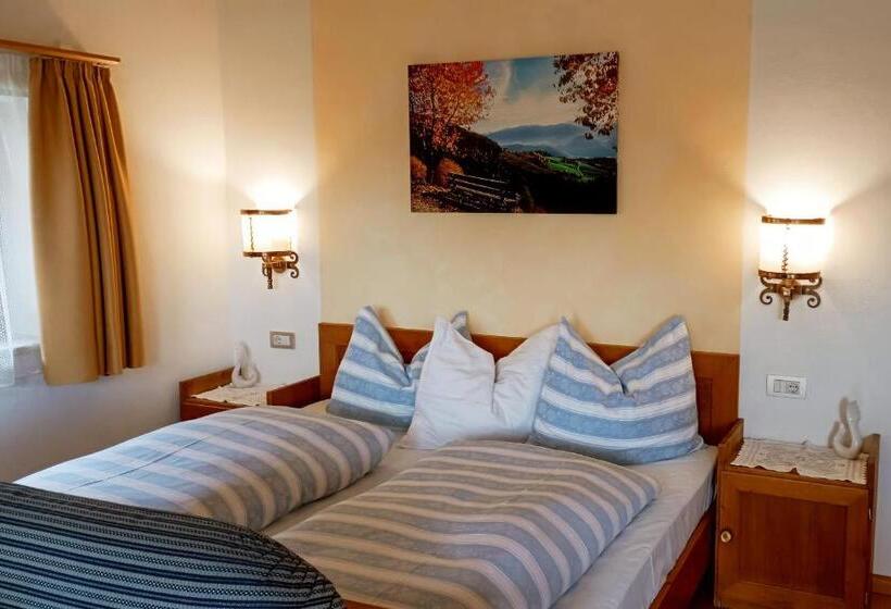 带2个卧室的公寓, Alpegger