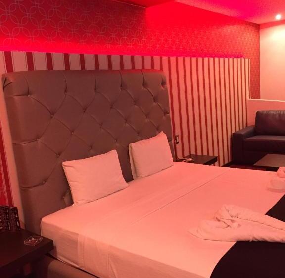 اتاق لوکس با تخت بزرگ, Intimisimo Autohotel Adults Only Ciudad Industrial