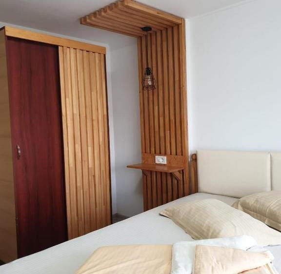 Номер Стандарт, Motel Mesterul Manole