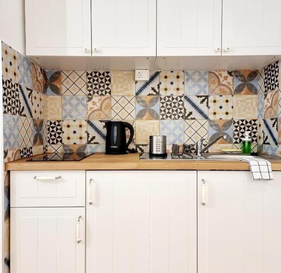 آپارتمان 1 خوابه همکف, Apartments Prima Z