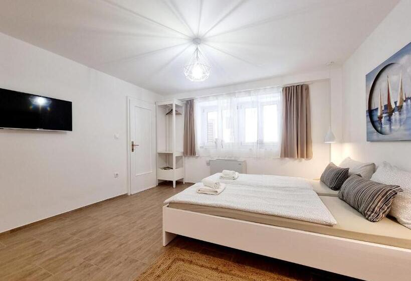 آپارتمان 1 خوابه همکف, Apartments Prima Z