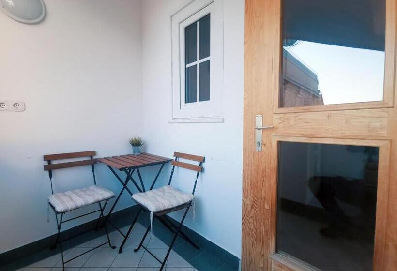 اتاق استاندارد با بالکن, Apartments Prima Z