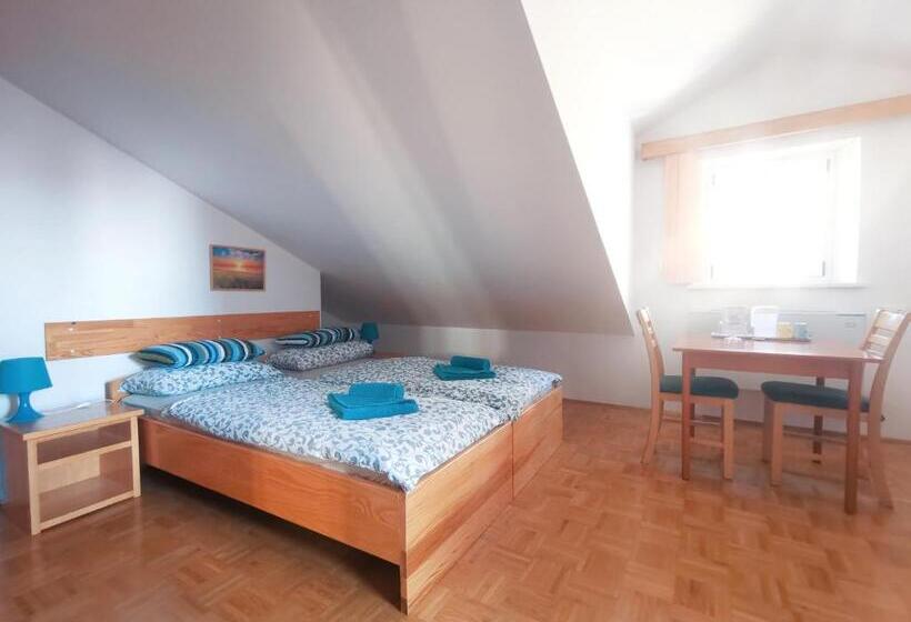 اتاق استاندارد با بالکن, Apartments Prima Z