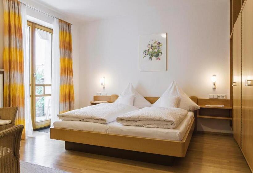 テラス付きスタンダードルーム, Gästehaus Truckenbrodt