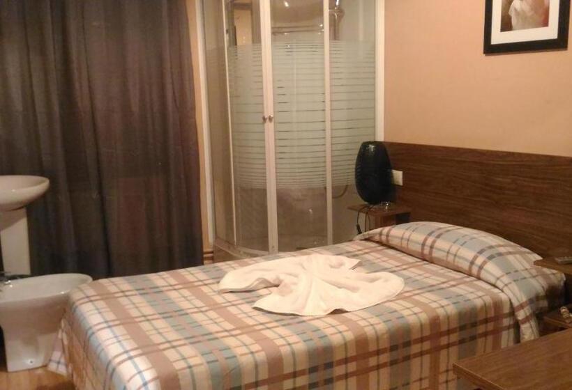 חדר סטנדרט יחיד, Hostal Goias