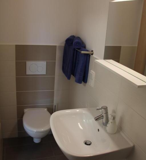 غرفة إقتصادية, Pension Am Ziegelwall