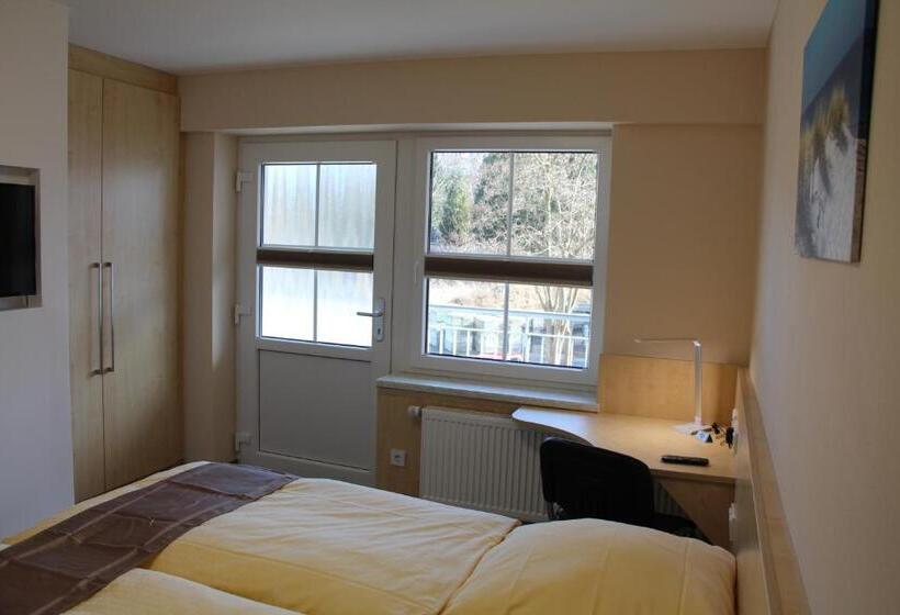 غرفة إقتصادية, Pension Am Ziegelwall