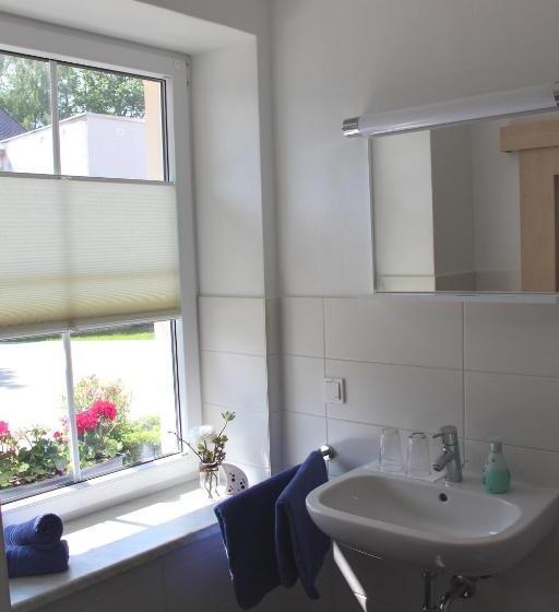 غرفة إقتصادية, Pension Am Ziegelwall