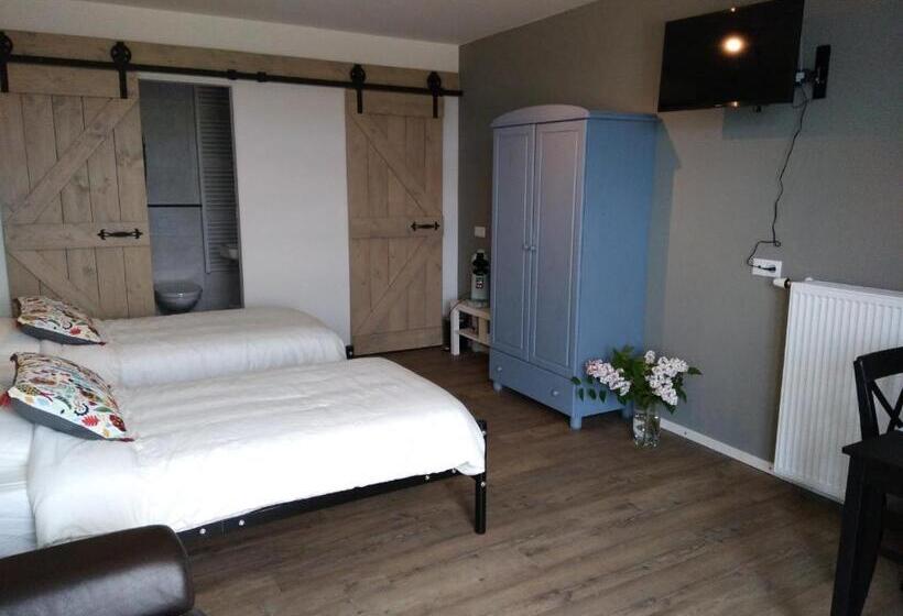 标准间, Langs De Maas