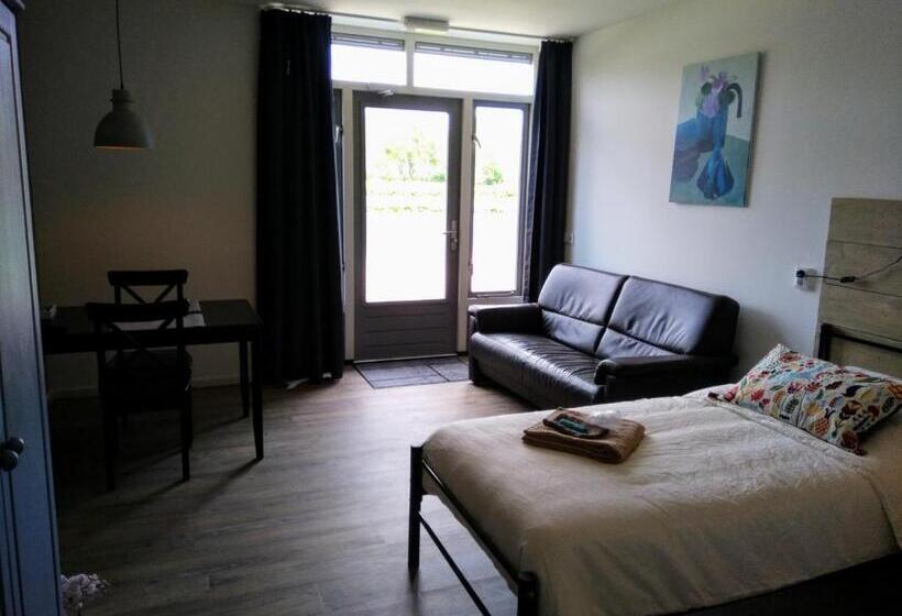 标准间, Langs De Maas