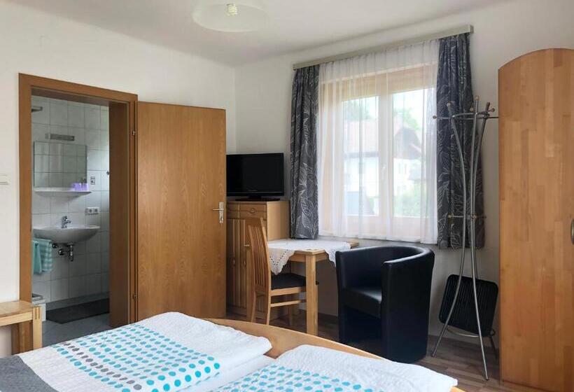 חדר סטנדרט נוף להרים, Lasserhof