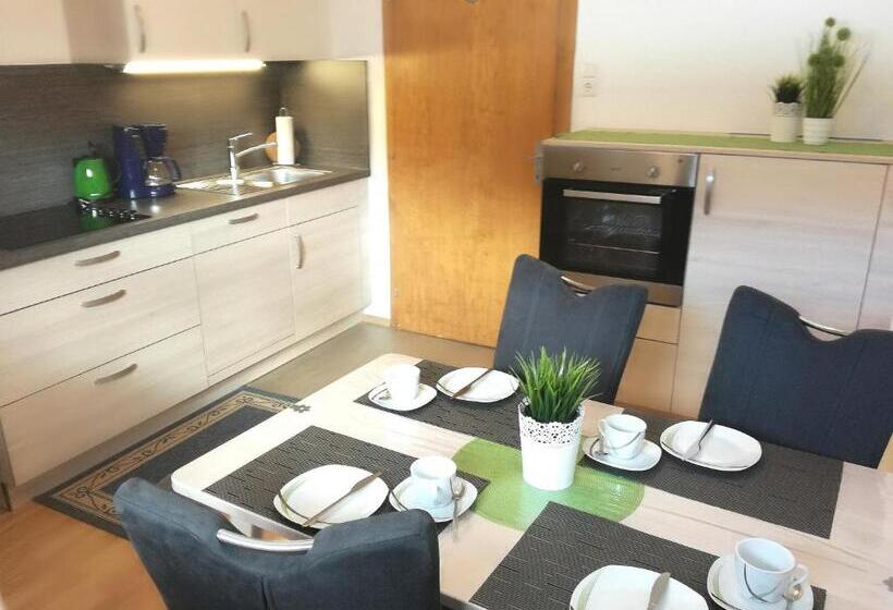 דירה בת חדר שינה 1 עם מרפסת, Lasserhof