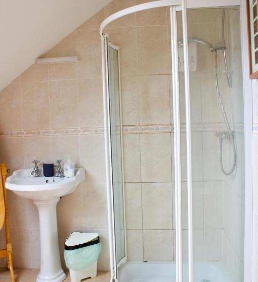 غرفة قياسية ثلاثية, Cuas A  Gamhna