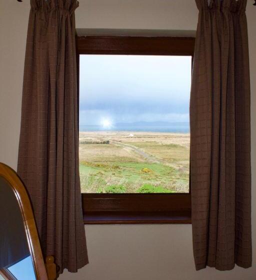 غرفة قياسية ثلاثية, Cuas A  Gamhna