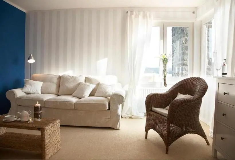 デラックスジュニアスイート, Strandhaus Nr. 12