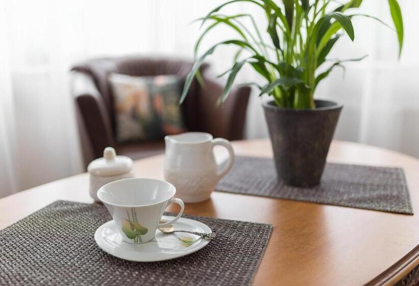 آپارتمان 2 خوابه, Park Apartments