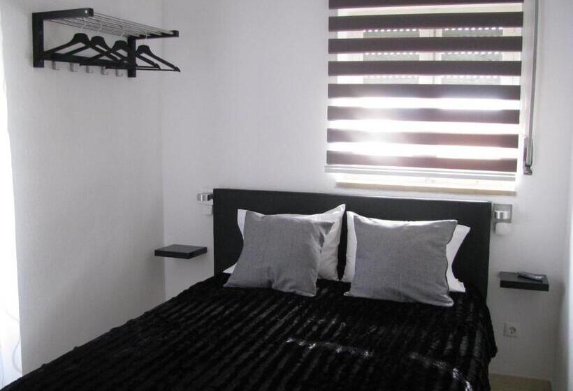 スタンダードルーム, Galega Guest House