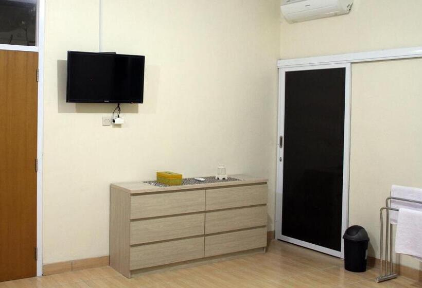 패밀리 룸, Green Leaf Guest House By Sinergi