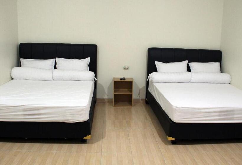 패밀리 룸, Green Leaf Guest House By Sinergi