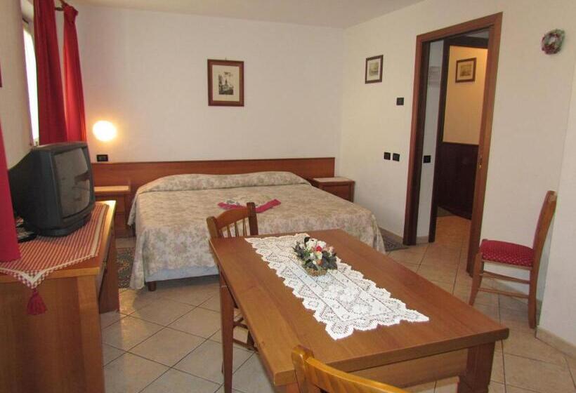 استودیوی استاندارد, Residence Du Chateau
