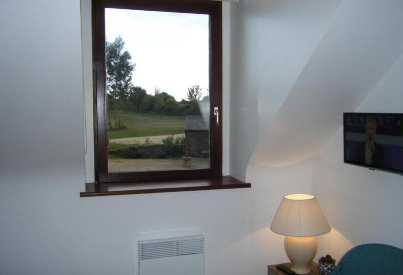 Номер Basic, Les Chambres Du Manoir De Kerhel