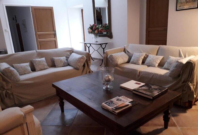 Номер Basic, Les Chambres Du Manoir De Kerhel