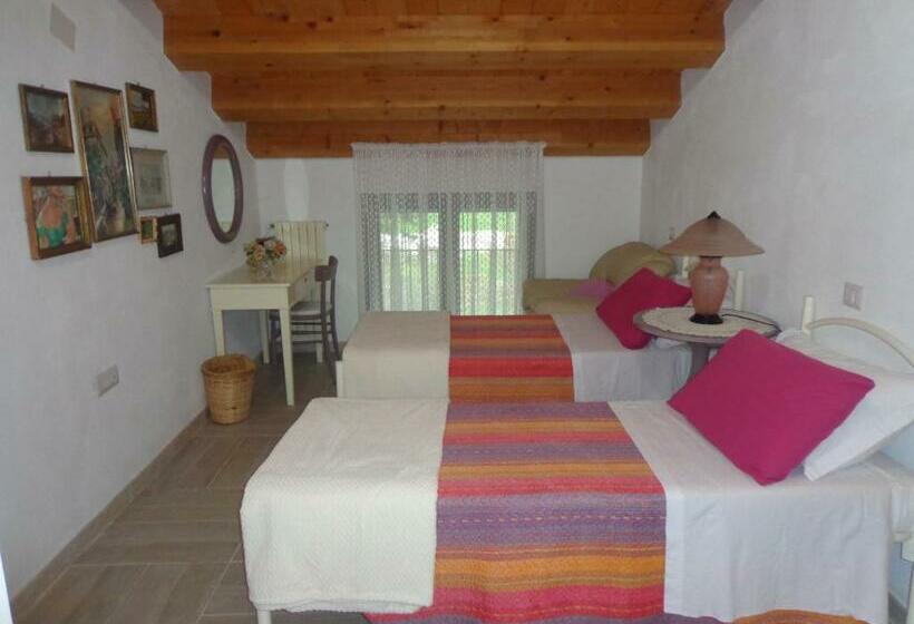اتاق استاندارد, Agriturismo Sorgente Di Luna