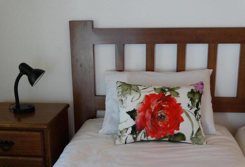 غرفة قياسية رباعية, Falésias Da Arrifana