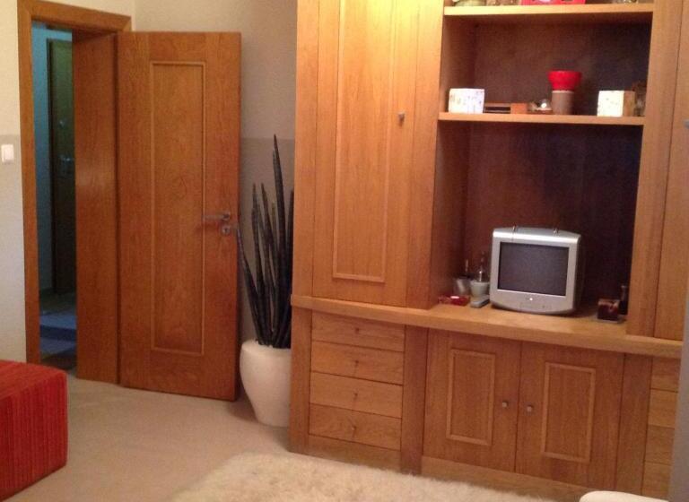 اتاق استاندارد با سرویس بهداشتی مشترک, Cosy Bedrooms Guest House
