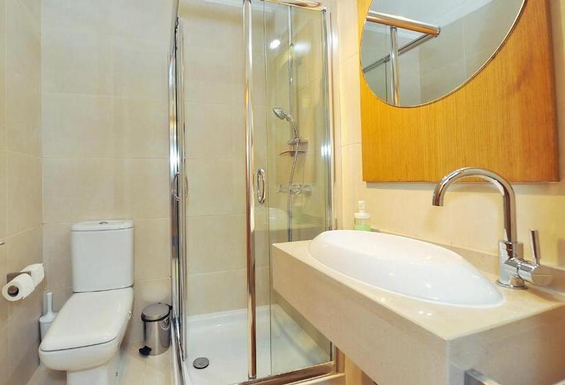 اتاق استاندارد با سرویس بهداشتی مشترک, Cosy Bedrooms Guest House