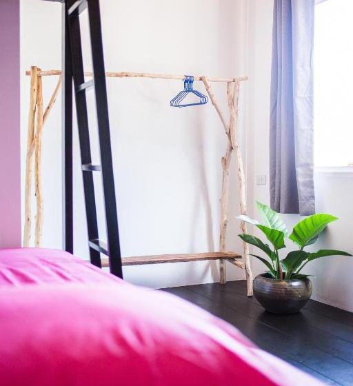 اتاق خانوادگی, Sweet Life Guesthouse