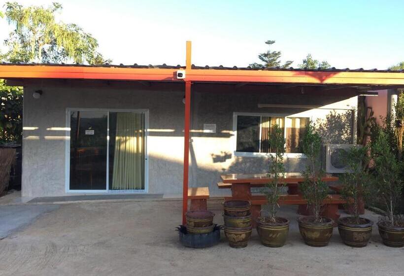 غرفة عائلية, Khao Kho Copter Hill