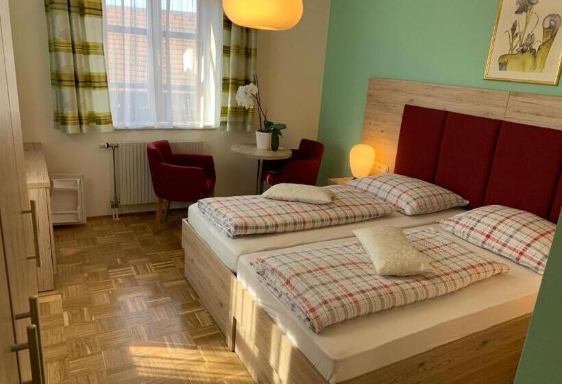 Номер Стандарт, Gasthof Wagner Restaurant Pension